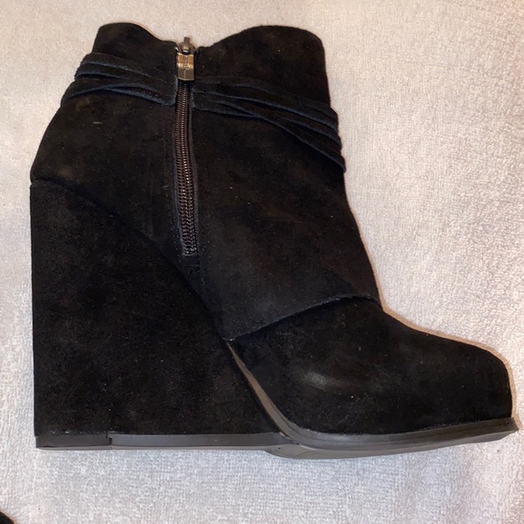 New in Box - BCBG suede wedge boots - Picture 3 of 10